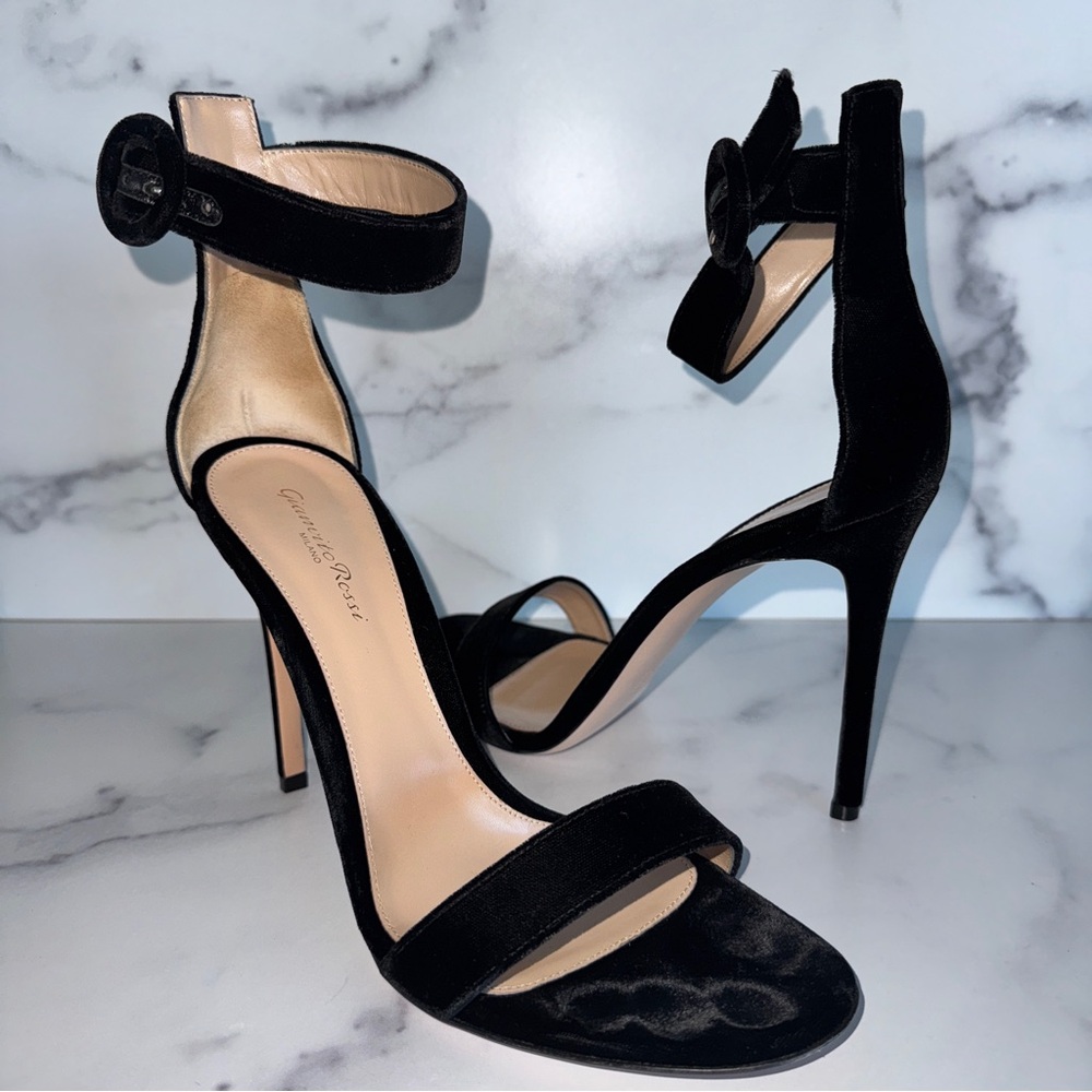 Gianvito Rossi Portofino 105 Black Suede Sandals Heels Size EU 42, US 12